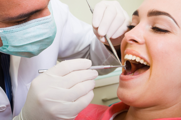 520353-clinica-dental-maria-dolores-lozano-ortiz-odontologia